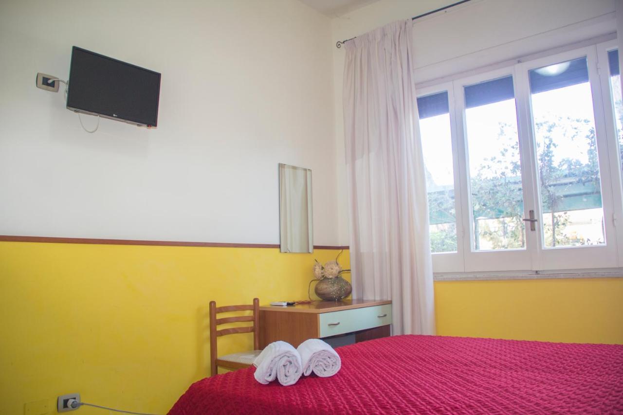 Double Room,744094732:JPEG